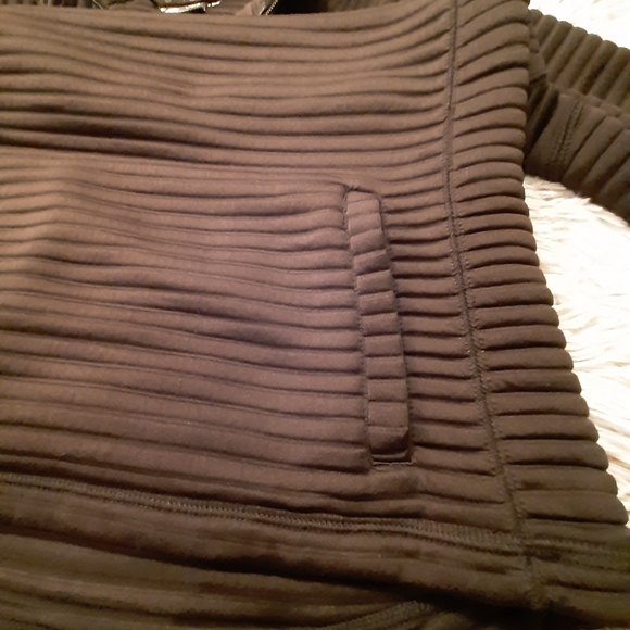 Spyder Ridded Pullover Size Large - Picture 12 of 12